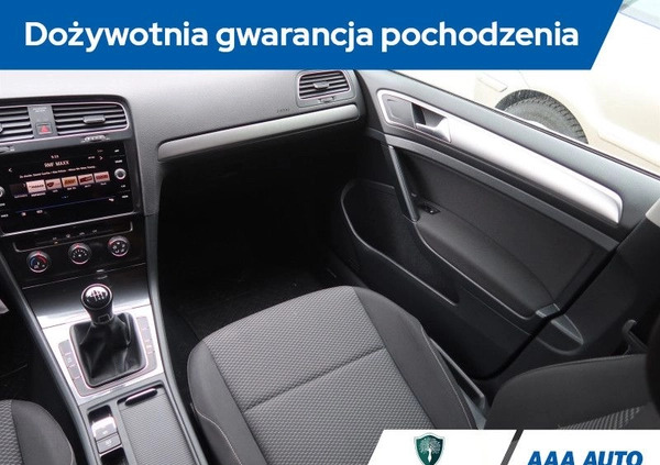 Volkswagen Golf cena 57500 przebieg: 88481, rok produkcji 2017 z Elbląg małe 191